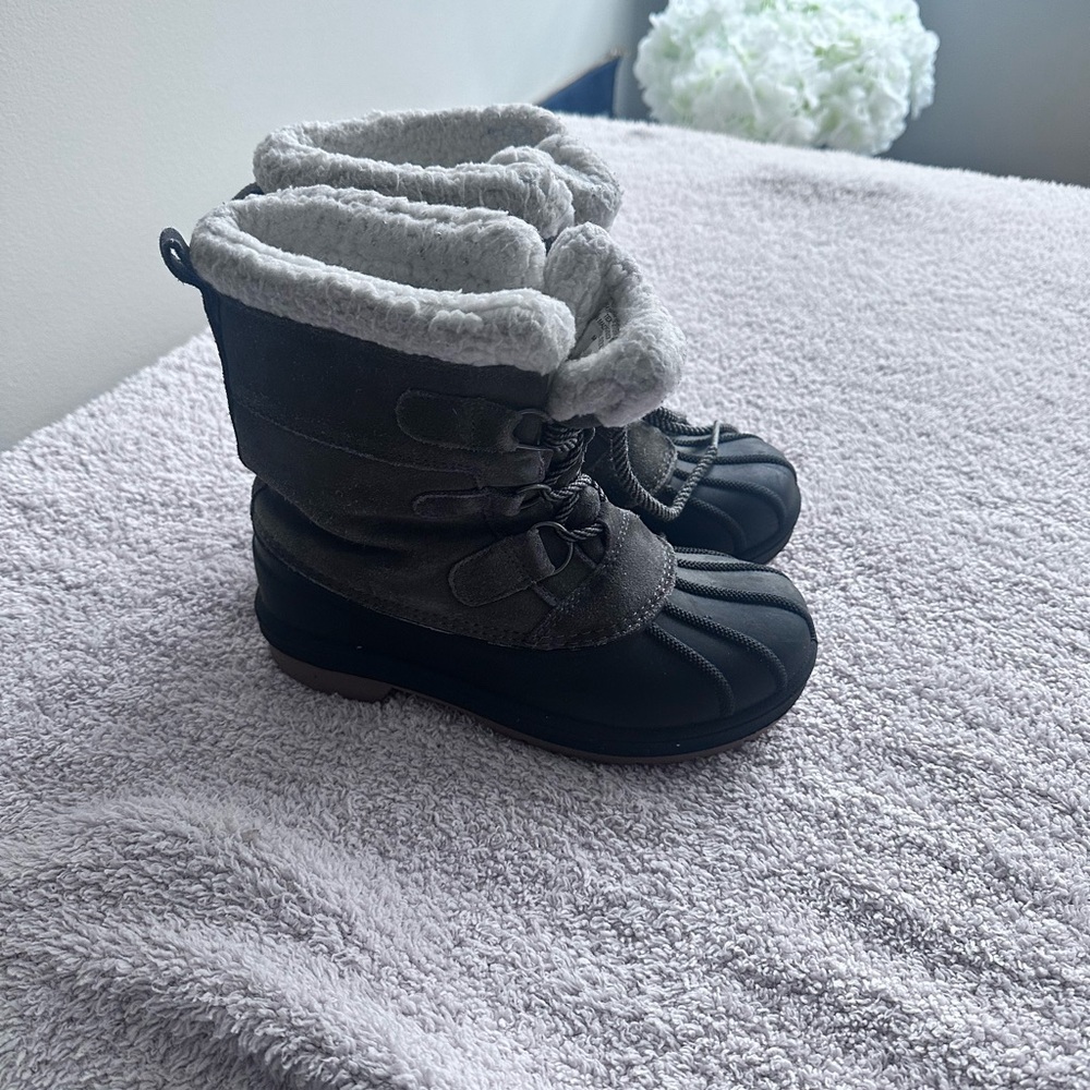 Cat & Jack Gray Snow Boots for Kids - Picture 4 of 7